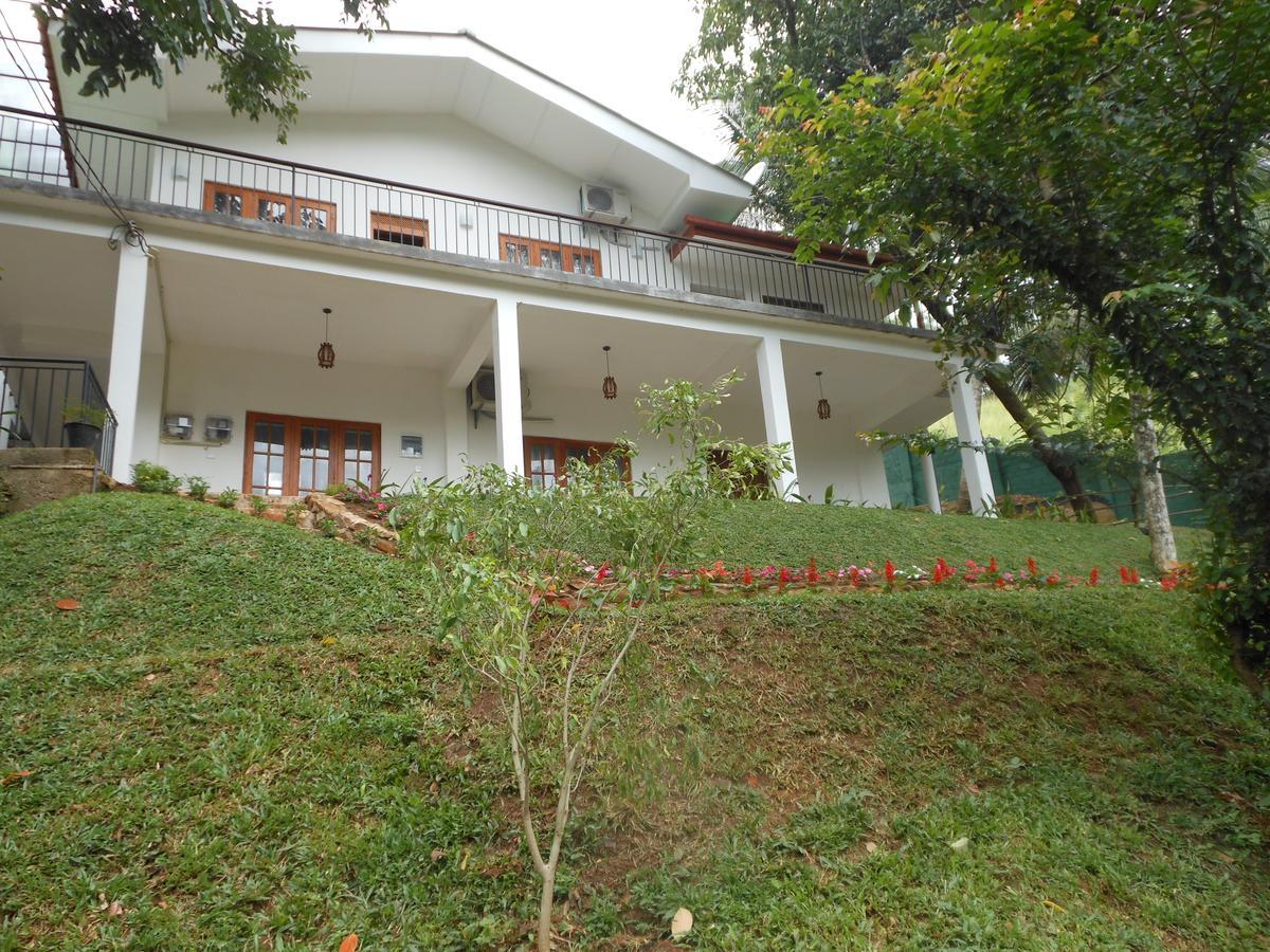 Lavender Hills Home Stay キャンディー エクステリア 写真